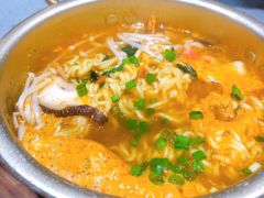 海鲜辛拉面-妥妥烤肉料理(昙华林店)