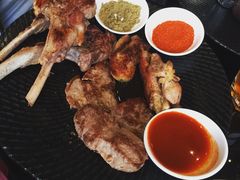 唐拉雅秀思创-唐拉雅秀酒店-西锦汇空中BBQ·思创餐厅