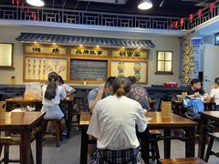 大堂-黑白电视长沙小吃(美林M·LIVE天地东座店)