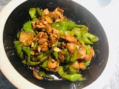 -老长沙湘菜馆(凤凰路店)