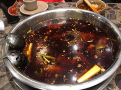 -肖肖酸萝卜鱼火锅(总店)