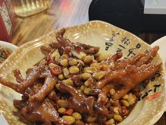 -冶建镜子·老南昌大排档·江西虾王(总店)