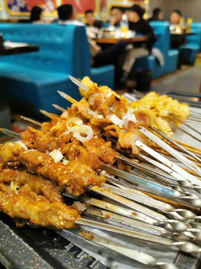 头牌·鹤岗小串(都尚店)