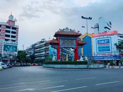 -唐人街(耀华力路)