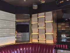 -温莎KTV(珠江路店)