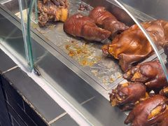 -老鼎万春卤菜(五代传承创始老店)