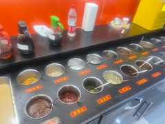 自助调料区-烫煮风旋转涮吧自助小火锅(洪楼大润发店)
