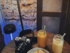 -The Daily Fix Cafe