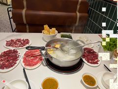 -八合里潮汕鲜牛肉火锅(上海汇智广场店)