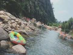 -安吉龙王山峡谷漂流