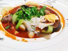 -成都你六姐·牛肉冒菜·麻辣香锅(长泰广场店)