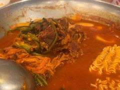 -喇喇排骨火锅·传统韩式脊骨汤(望京西园总店)