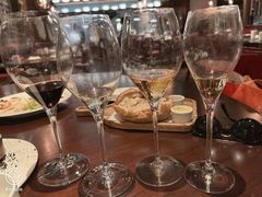 -恰餐厅及酒吧 CHAR Bar & Grill (北京丽都皇冠假日店)