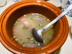 瓦罐筒骨汤-小菜园新徽菜(镇江丹阳吾悦店)
