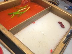 -尚尚仙·酸汤猪手·猪肚鸡火锅(华联万柳购物中心店)