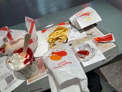 -麦当劳(中山公园龙之梦店)