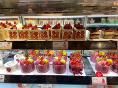 零售区-罗森尼娜(德思勤店)