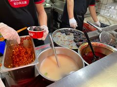 -黑色经典臭豆腐·湖南特产(步行街店)