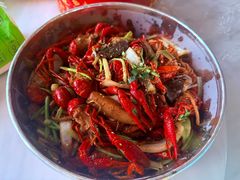 -乡土黄·鲜牛肉火锅·小龙虾(兴业街店)