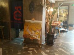 门面-HIGH FIVE哈福手工汉堡(桂林路店)