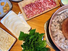 手滩羊鲜羊肉-津门羊大爷铜锅涮肉(雅清街店)