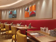 -咖啡苑自助餐厅·中国大饭店