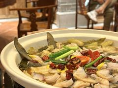 -龙悦湾酒家·八阵鱼生·渔人码头店