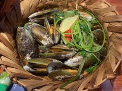 -千岛蚝高压锅生蚝·人参火锅(白云万达店)