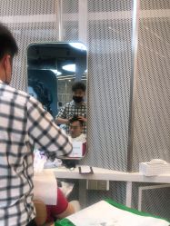 -PE SALON 