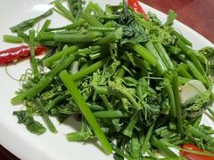 -将就吃农家特色土菜馆