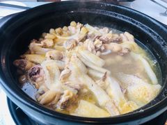 -烹然四季椰子鸡火锅(团结湖总店)
