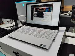 -ALIENWARE外星人(国贸商城旗舰店)