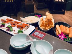 -捞王锅物料理(上海世茂广场店)