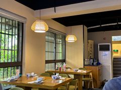 -臻吃客主题餐厅(湖州太阳城店)