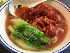 南乳猪手竹升面-左记港食(融科天城店)