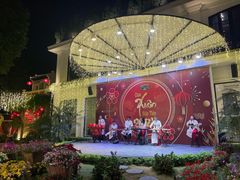 -河内西湖莲花自助餐厅
