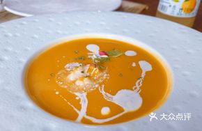 Creamy Pumpkin Shrimp Soup