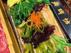 -老牌坊云南鱼豆花火锅(爱建店)