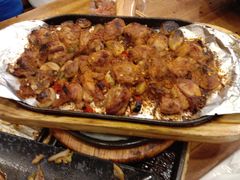 -老东镇啤酒屋海鲜加工·蒸汽海鲜·海鲜烧烤(台东店)