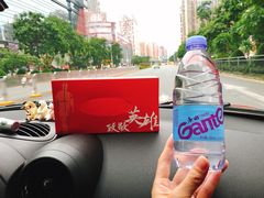 -冠德石油威程加油站