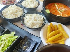 -鸡汤过桥·过桥米线
