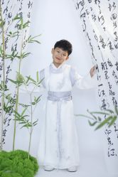 -童影世家儿童摄影(梨园店)