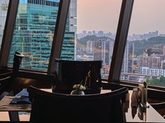 -广州花园酒店-凌璇阁360度高空海鲜自助餐CAROUSEL