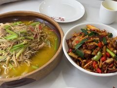 -独一佳老胡湘菜馆(矿山路店)