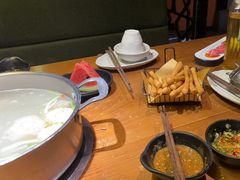 -遇·花庭里鲜牛肉火锅(西工店)