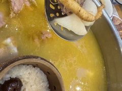 -朴小妹人参鸡汤火锅(长白山万达店)