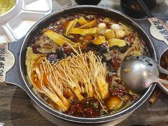 火锅涮菜-鸡遇虾煲干锅火锅(小寨金莎店)