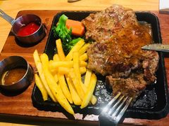 -菲滋意式餐厅(海宁银泰城店)