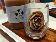 冠军玫瑰冰奶茶-柠檬树茶餐厅(海雅缤纷城店)