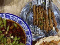 -江城燕子大排档(江汉路步行街店)